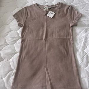 Club Monaco tan colored ribbed short sleeve top